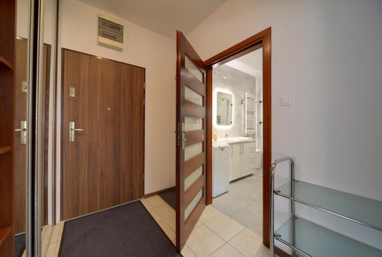 Lodz4Rent - Piotrkowska - Premium Apartment 9,7 - Hopa Lupa 1400M Pieszo !! المظهر الخارجي الصورة