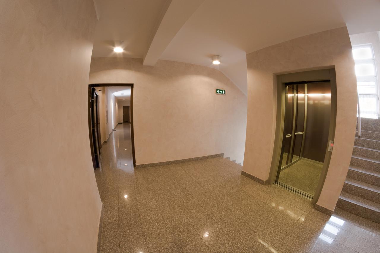 Lodz4Rent - Piotrkowska - Premium Apartment 9,7 - Hopa Lupa 1400M Pieszo !! المظهر الخارجي الصورة